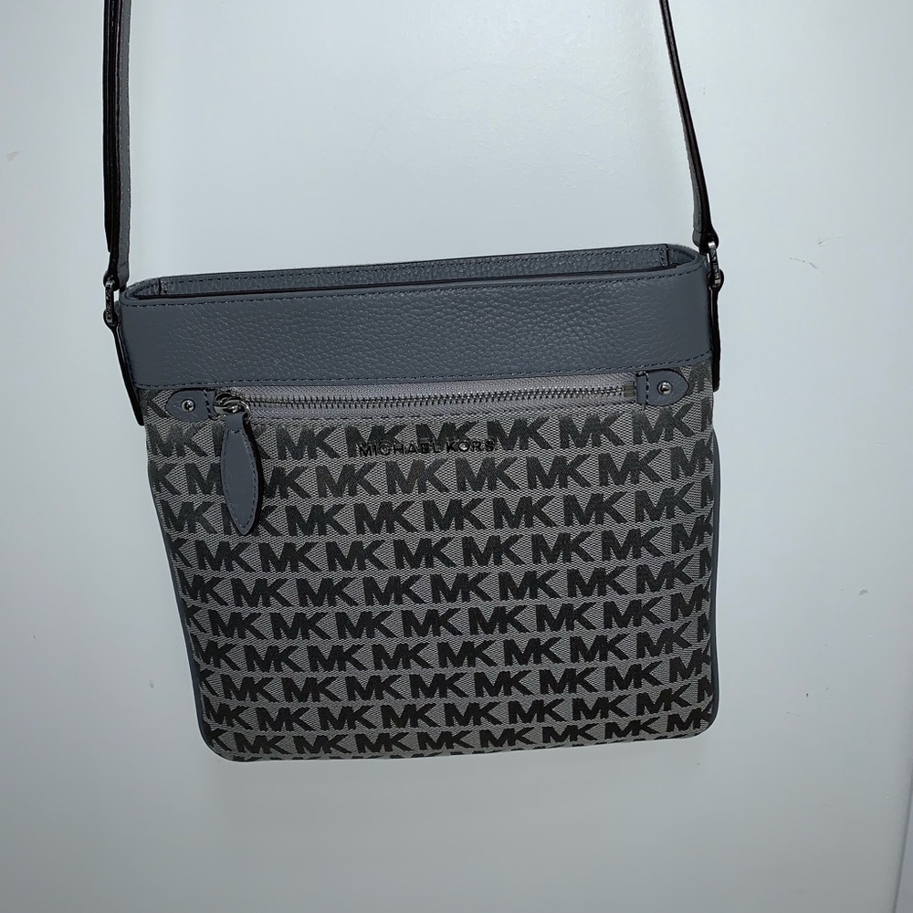 Michael Kors Connie Crossbody